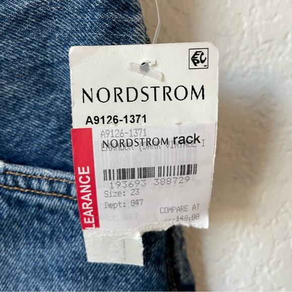 AGOLDE Dee Vintage Shorts - Picture 7 of 8